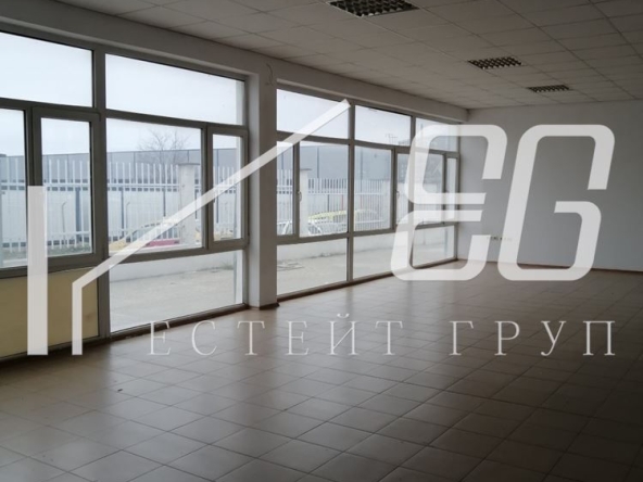 Дава се под наем Офис в Варна, Кайсиева градина - 420 кв.м за 2142 € - Снимка #1