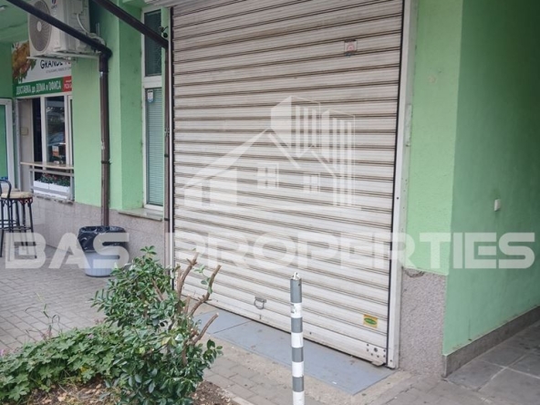 Магазин в София, Център - 18 кв.м за 4000 €/кв.м - Снимка #1