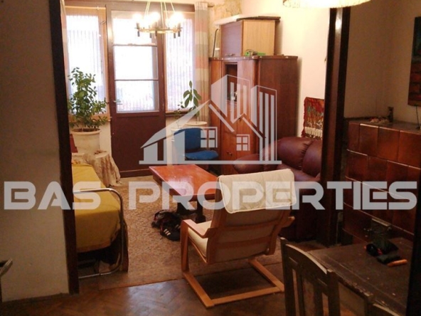Двустаен апартамент в София, Център - 63 кв.м за 3810 €/кв.м - Снимка #1