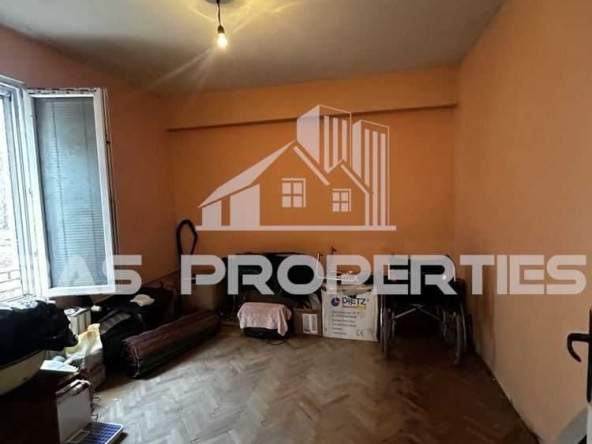 Двустаен апартамент в София, Свобода - 60 кв.м за 2100 €/кв.м - Снимка #1