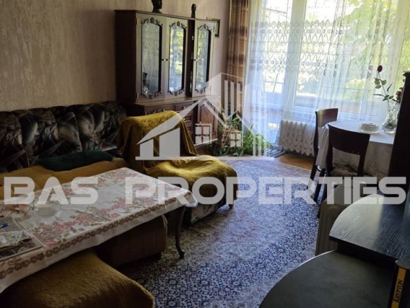 Четиристаен апартамент в София, Гоце Делчев - 87 кв.м за 3426 €/кв.м - Снимка #1