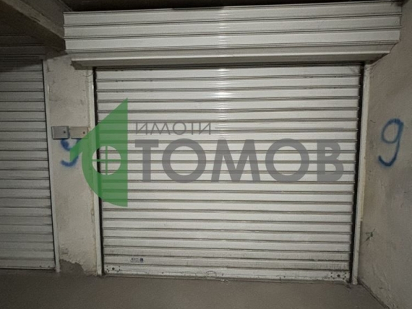 Гараж / Паркомясто в Стара Загора, Център - 18 кв.м за 1278 €/кв.м - Снимка #1