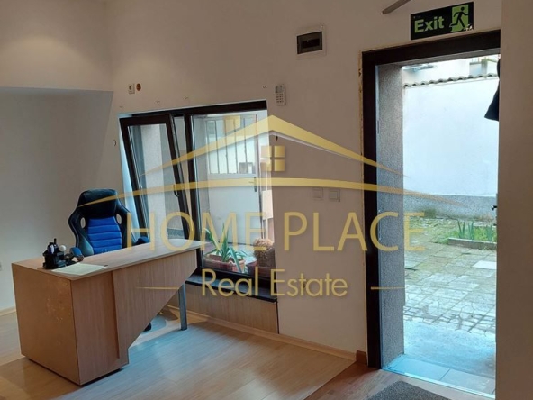 Дава се под наем Офис в Варна, Център - 40 кв.м за 255 € - Снимка #1