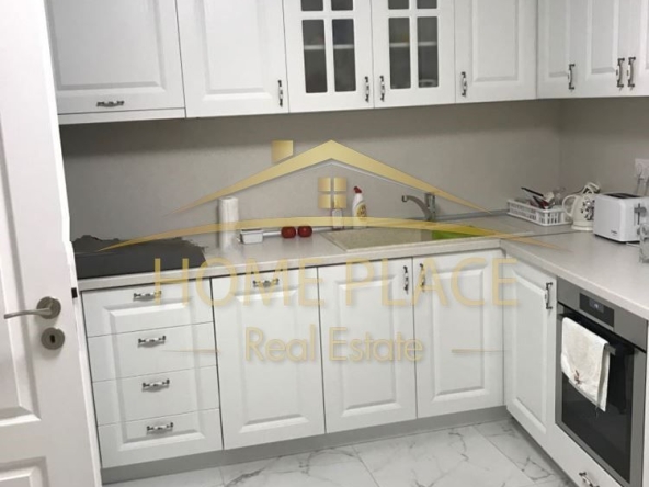 Дава се под наем Тристаен апартамент в Варна, Чайка - 87 кв.м за 765 € - Снимка #1