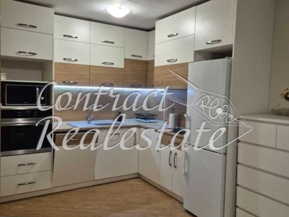 Дава се под наем Двустаен апартамент в Варна, Колхозен пазар - 53 кв.м за 484.5 € - Снимка #1