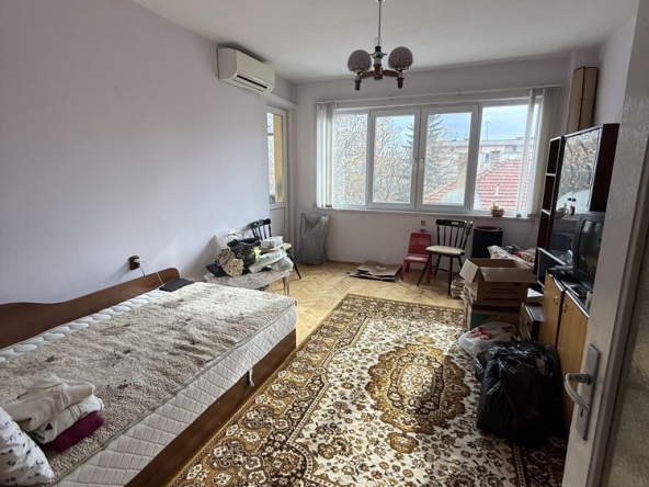 Двустаен апартамент в Казанлък - 74 кв.м за 1379 €/кв.м - Снимка #1