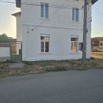 Къща в с. Хайредин, Област Враца - 400 кв.м за 126 €/кв.м - Снимка #1