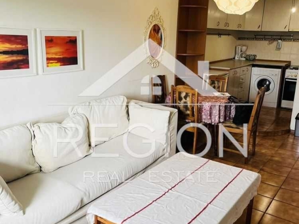 Дава се под наем Двустаен апартамент в Варна, Колхозен пазар - 68 кв.м за 348.84 € - Снимка #1