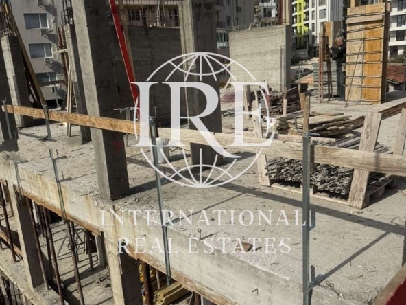 Двустаен апартамент в Варна, Левски - 58 кв.м за 924 €/кв.м - Снимка #1