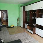 Дава се под наем Четиристаен апартамент в Плевен, Идеален център - 90 кв.м за 433.5 € - Снимка #1