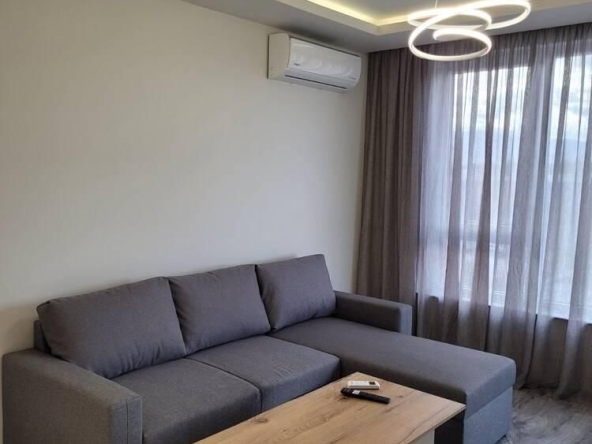 Дава се под наем Двустаен апартамент в Пловдив, Тракия - 63 кв.м за 548.25 € - Снимка #1