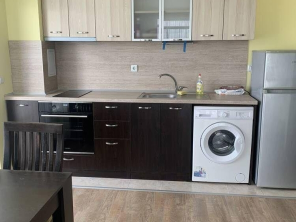 Дава се под наем Двустаен апартамент в Бургас, Сарафово - 62 кв.м за 378.93 € - Снимка #1