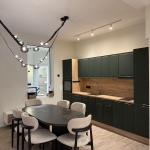 Къща в София, Център - 160 кв.м за 1467 €/кв.м - Снимка #1