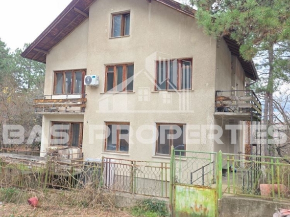 Къща в Банкя - 368 кв.м за 541 €/кв.м - Снимка #1