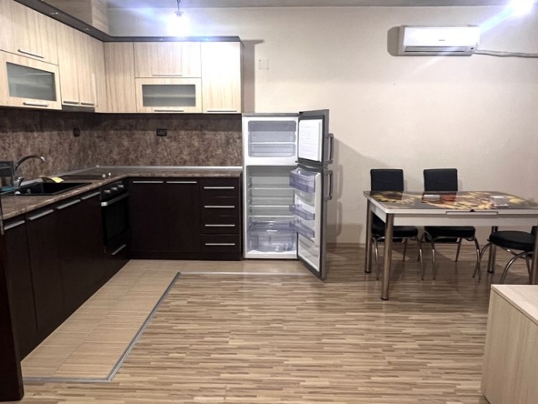 Дава се под наем Двустаен апартамент в Стара Загора, Център - 59 кв.м за 338.64 € - Снимка #1