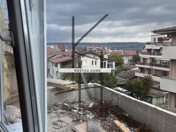 Тристаен апартамент в Варна, Аспарухово - 100 кв.м за 630 €/кв.м - Снимка #1