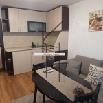 Дава се под наем Двустаен апартамент в Варна, Аспарухово - 45 кв.м за 298.86 € - Снимка #1