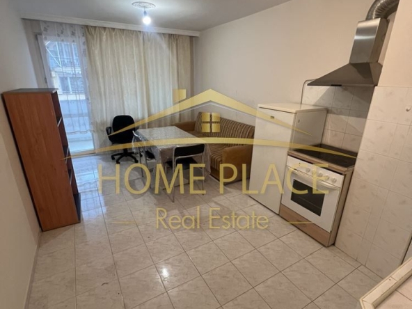 Дава се под наем Двустаен апартамент в Варна, ХЕИ - 75 кв.м за 278.97 € - Снимка #1
