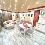 Дава се под наем Тристаен апартамент в к.к. Златни пясъци - 85 кв.м за 847.62 € - Снимка #1