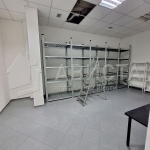 Дава се под наем Склад в София, Гоце Делчев - 130 кв.м за 1556.01 € - Снимка #1