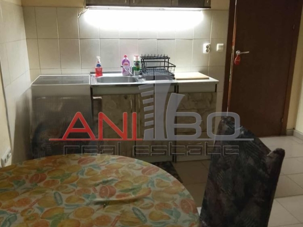 Дава се под наем Двустаен апартамент в Варна, Базар Левски - 70 кв.м за 509.49 € - Снимка #1