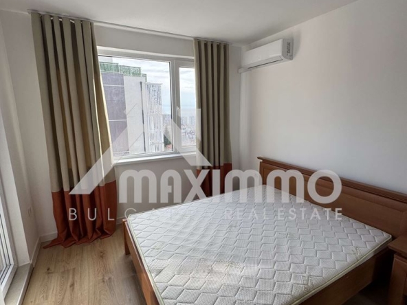 Двустаен апартамент в Варна, Бриз - 70 кв.м за 1202 €/кв.м - Снимка #1