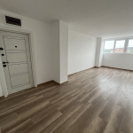 Дава се под наем Тристаен апартамент в Перник, Христо Смирненски - 80 кв.м за 105000 € - Снимка #1