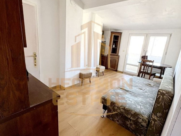 Двустаен апартамент в Варна, Лятно кино Тракия - 50 кв.м за 1300 €/кв.м - Снимка #1