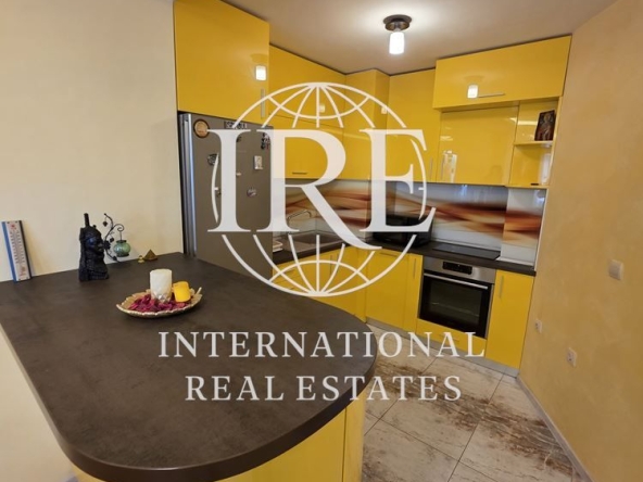 Тристаен апартамент в Варна, Възраждане 1 - 84 кв.м за 1321 €/кв.м - Снимка #1