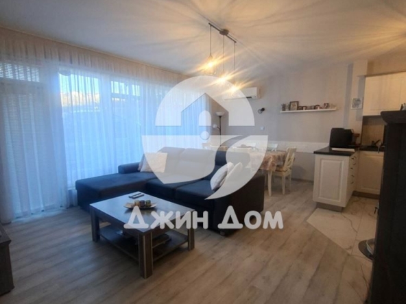 Тристаен апартамент в Свети Влас - 85 кв.м за 756 €/кв.м - Снимка #1