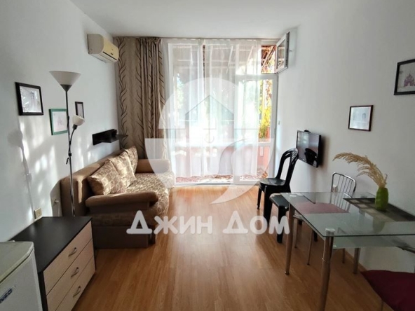 Едностаен апартамент в к.к. Слънчев бряг - 31 кв.м за 814 €/кв.м - Снимка #1