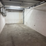 Дава се под наем Гараж / Паркомясто в София, Зона Б-5-3 - 21 кв.м за 169.32 € - Снимка #1