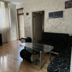 Дава се под наем Тристаен апартамент в Асеновград - 65 кв.м за 255 € - Снимка #1
