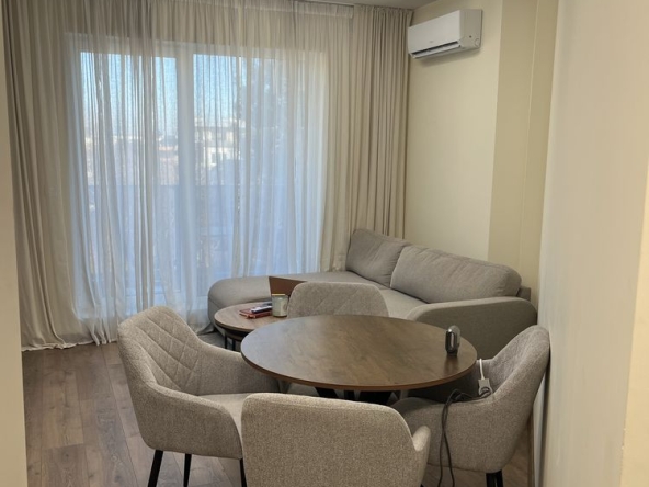 Дава се под наем Двустаен апартамент в с. Чуйпетлово, Област Перник - 56 кв.м за 747.66 € - Снимка #1