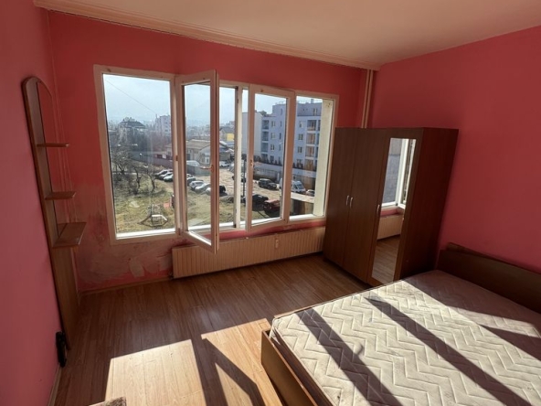 Дава се под наем Тристаен апартамент в София, Овча купел 1 - 40 кв.м за 398.82 € - Снимка #1
