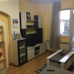 Дава се под наем Тристаен апартамент в София, Докторски паметник - 89 кв.м за 765 € - Снимка #1