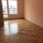 Дава се под наем Четиристаен апартамент в Варна, Лятно кино Тракия - 94 кв.м за 598.23 € - Снимка #1