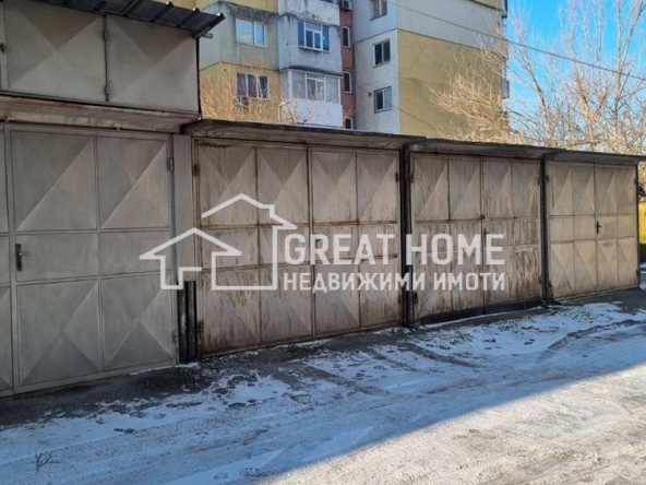 Гараж / Паркомясто в Търговище, Вароша - 18 кв.м за 453 €/кв.м - Снимка #1