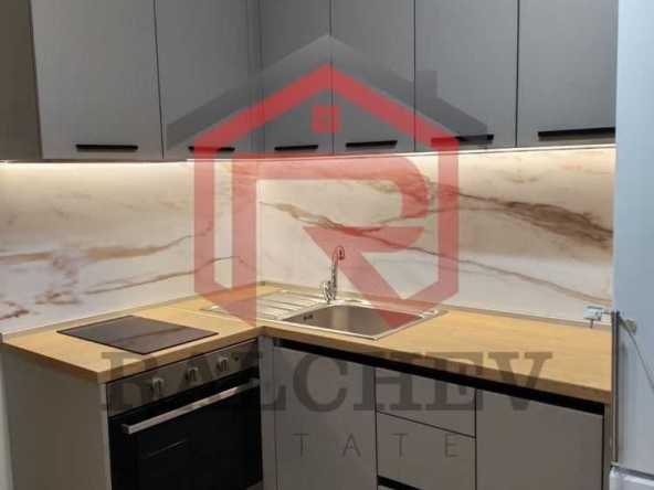 Дава се под наем Двустаен апартамент в Варна, Окръжна болница - 70 кв.м за 548.25 € - Снимка #1