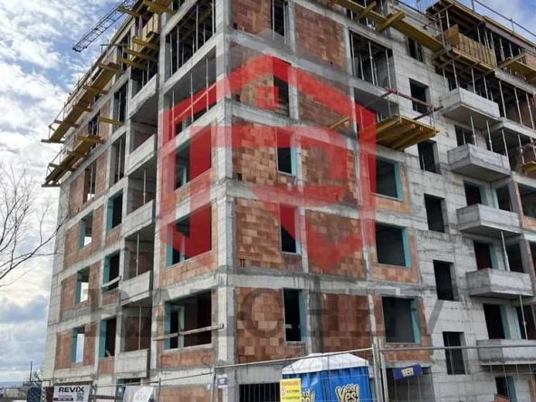 Двустаен апартамент в Варна, Кайсиева градина - 76 кв.м за 746 €/кв.м - Снимка #1