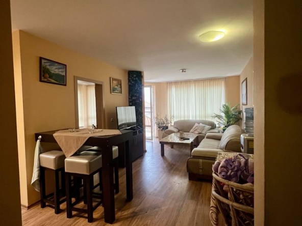 Дава се под наем Двустаен апартамент в с. Рогачево, Област Добрич - 70 кв.м за 498.27 € - Снимка #1