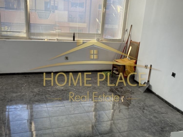Многостаен апартамент в Варна, Зимно кино Тракия - 140 кв.м за 1179 €/кв.м - Снимка #1