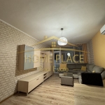 Дава се под наем Тристаен апартамент в Варна, Център - 64 кв.м за 548.25 € - Снимка #1