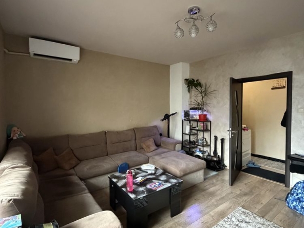 Двустаен апартамент в Пловдив, Кършияка - 64 кв.м за 1052 €/кв.м - Снимка #1