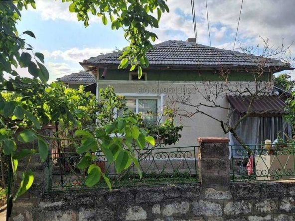 Къща в с. Кардам, Област Добрич - 72 кв.м за 312 €/кв.м - Снимка #1