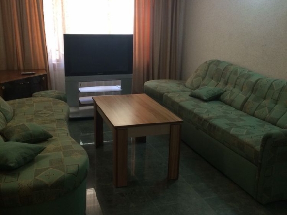 Дава се под наем Двустаен апартамент в Пловдив, Кършияка - 45 кв.м за 331.5 € - Снимка #1