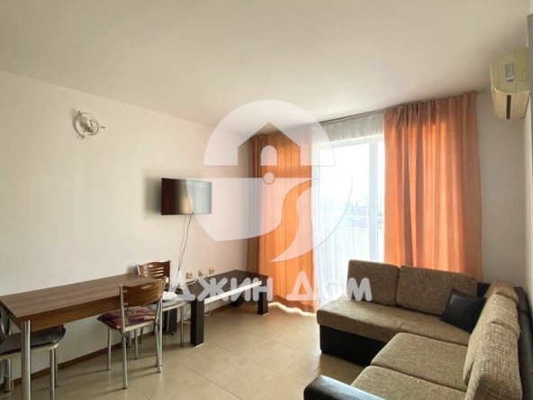 Двустаен апартамент в к.к. Слънчев бряг - 51 кв.м за 620 €/кв.м - Снимка #1