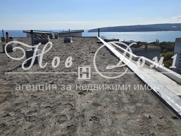 Тристаен апартамент в Варна, Чайка - 106 кв.м за 1251 €/кв.м - Снимка #1