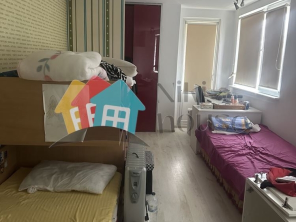 Тристаен апартамент в Варна, Левски - 146 кв.м за 874 €/кв.м - Снимка #1