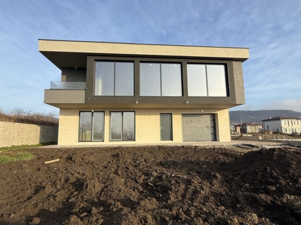 Къща в Варна, Изгрев - 247 кв.м за 964 €/кв.м - Снимка #1